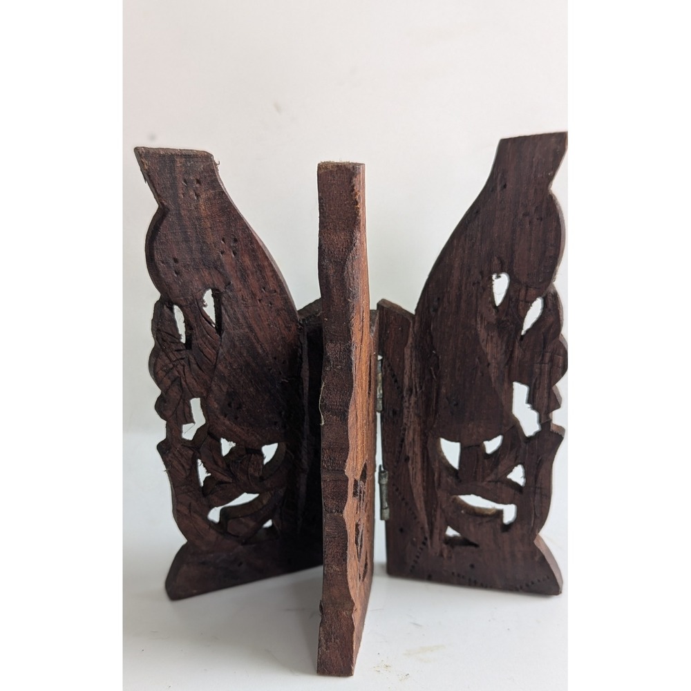 Vintage Hand Carved Wood Folding Tripod Stand Dark Brown Boho Display 6 Inch